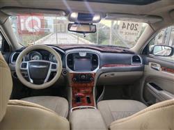 کرایسلەر 300